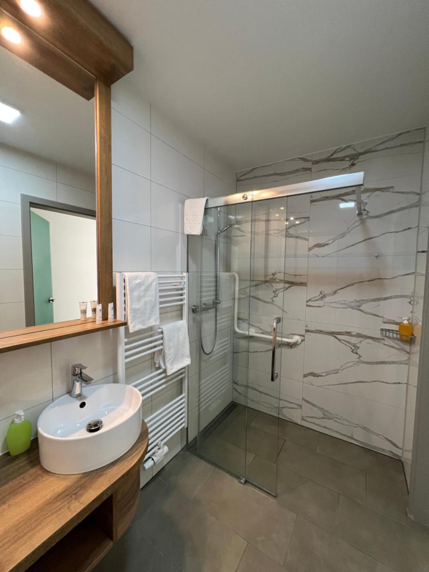 Hotel Ammerlaender Hof Westerstede Dış mekan fotoğraf